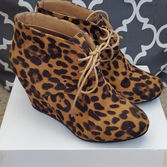 Bella Marie Shoes - Leopard Suede Wedge Booties